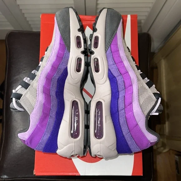 WMNS Nike Air Max 95 “Anthracite/Viotech-Ironstone”… - Picture 3 of 7